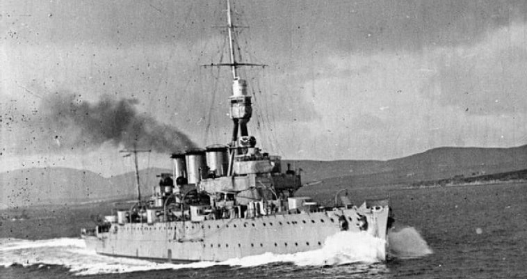 HMS Chester 1915 01