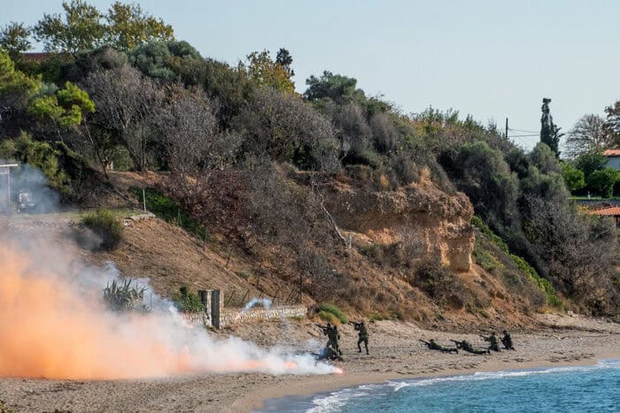 ges entyposiakes eikones apo tin ekpaideysi ton ethnofylakon stin alexandroypoli 01