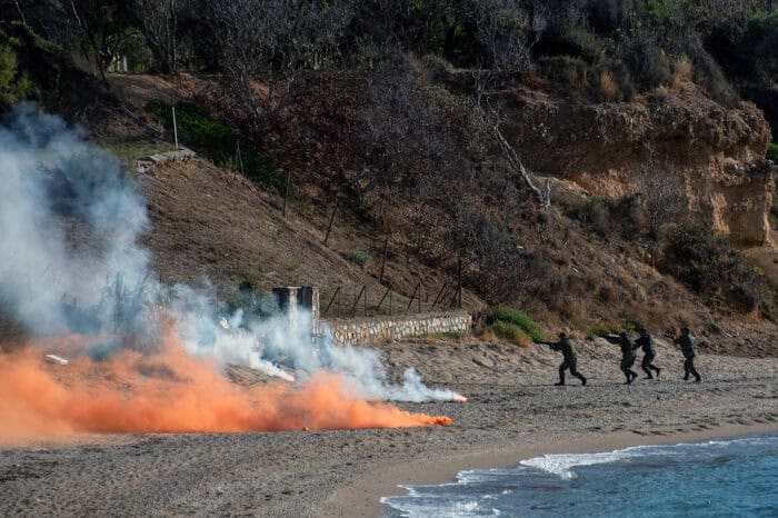 ges entyposiakes eikones apo tin ekpaideysi ton ethnofylakon stin alexandroypoli 01